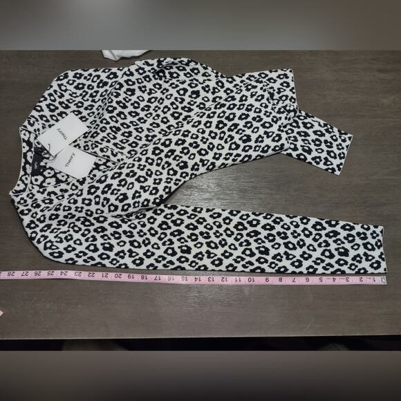 Theory Leopard Print V-Neck Cardigan Size Small Flawed - Picture 8 of 16